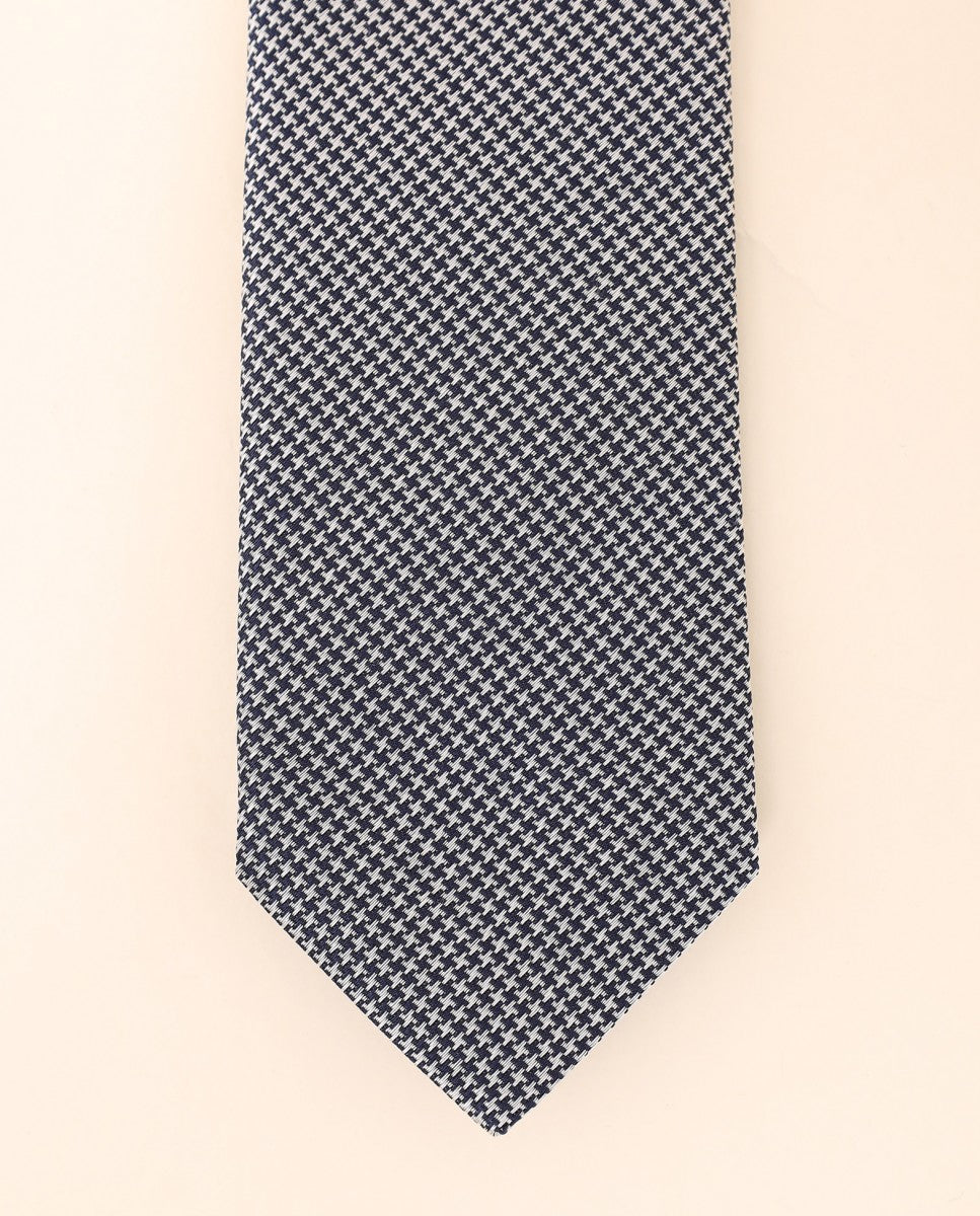 Gravata em Azul Escuro