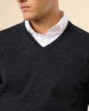 Camisola Decote em V 100% Lã Merino em Cinzento Escuro