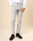 Calças Chinos Regular em Cinzento Claro