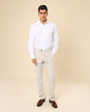 Calças Chinos Regular em Bege Claro