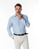 Camisa Clássica em Azul Claro