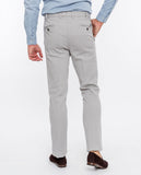 Pantalón Chino Regular en Gris Claro