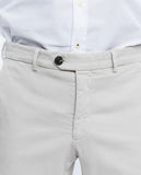 Pantalón Chino Regular en Beige Claro